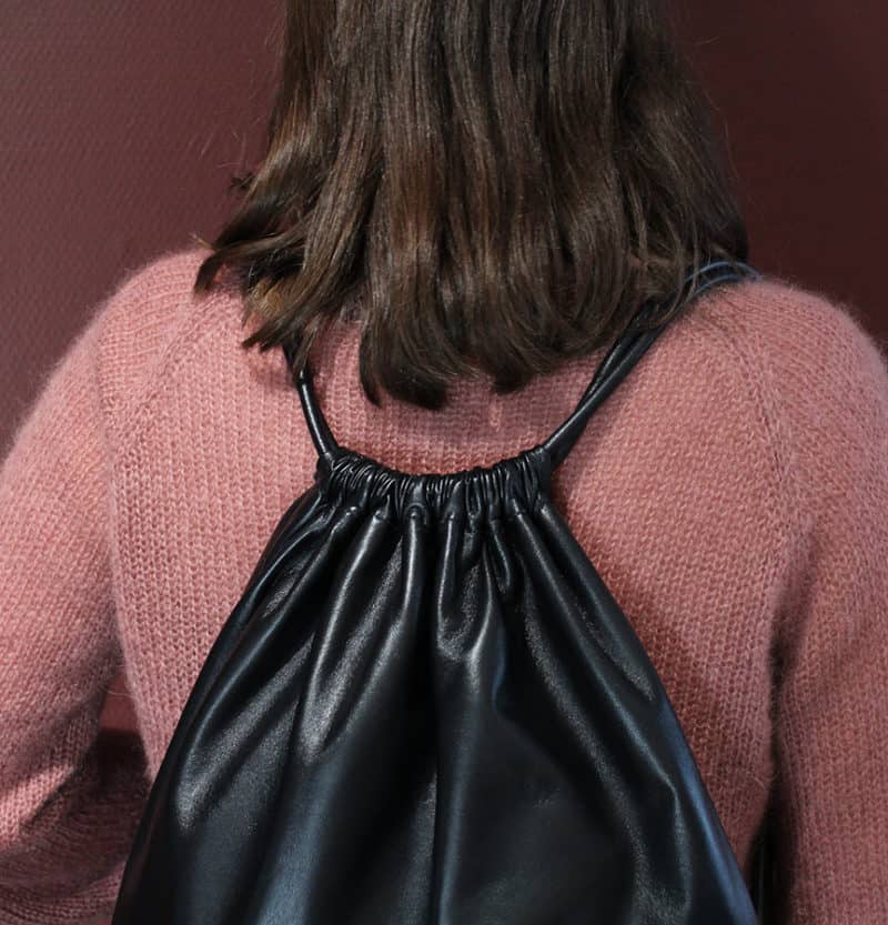 LEATHER BACK PACK Sort - Hands Free - Couture de Luxe