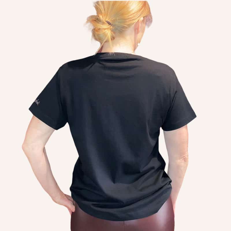 t-shirt Black - Sort t-shirt med håndbroderi - Couture de Luxe