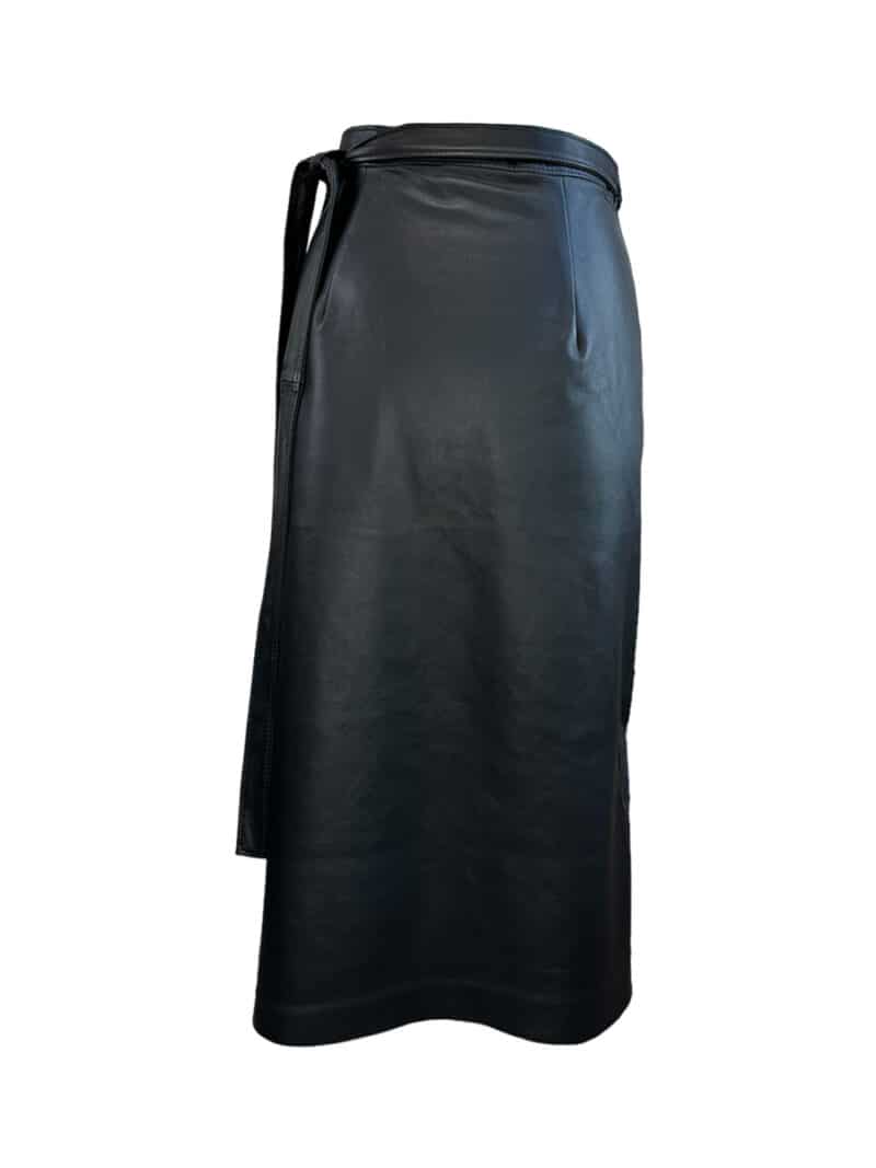 NETE Skind Nederdel - "Slå om" nederdel i sort skind - Couture de Luxe